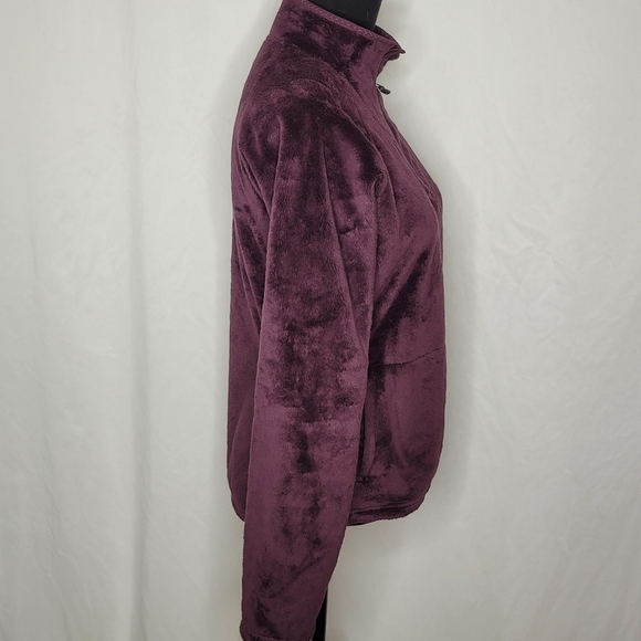 The North Face Women's Standard Fit Deep Plum 1/4 Zip Fleece Pullover - Size M - Picture 3 of 12
